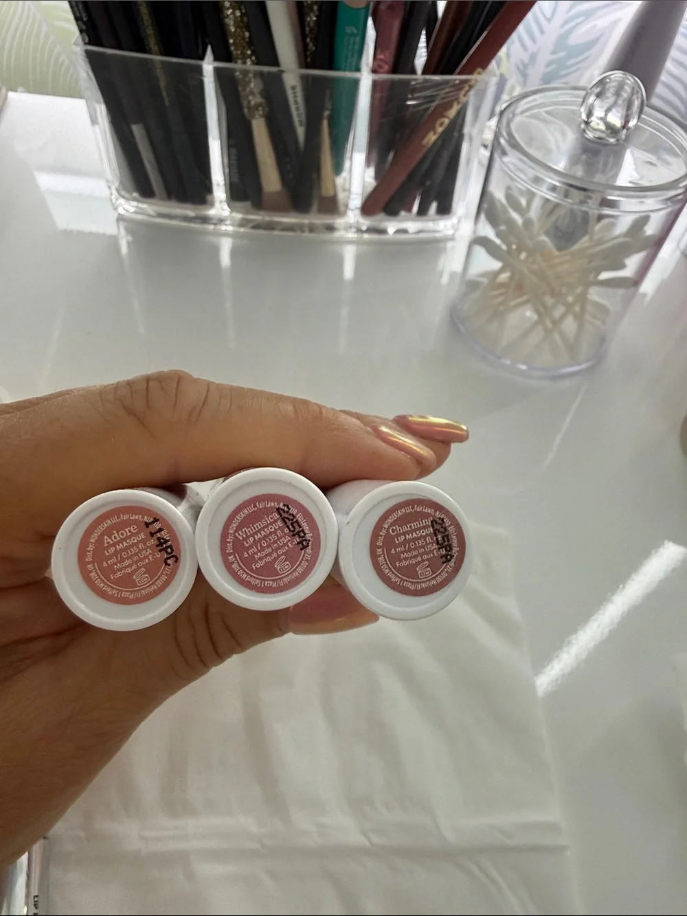 Wonderskin White Lipstick & Sticks – White Shade (Set of 5)